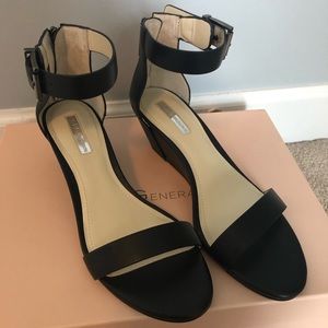 BCBG Generation Wedges
